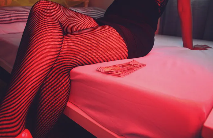 Pasos para reservar una escort con éxito