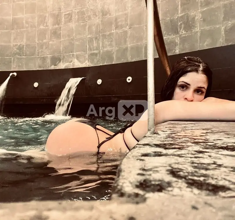 Nicole VipZN