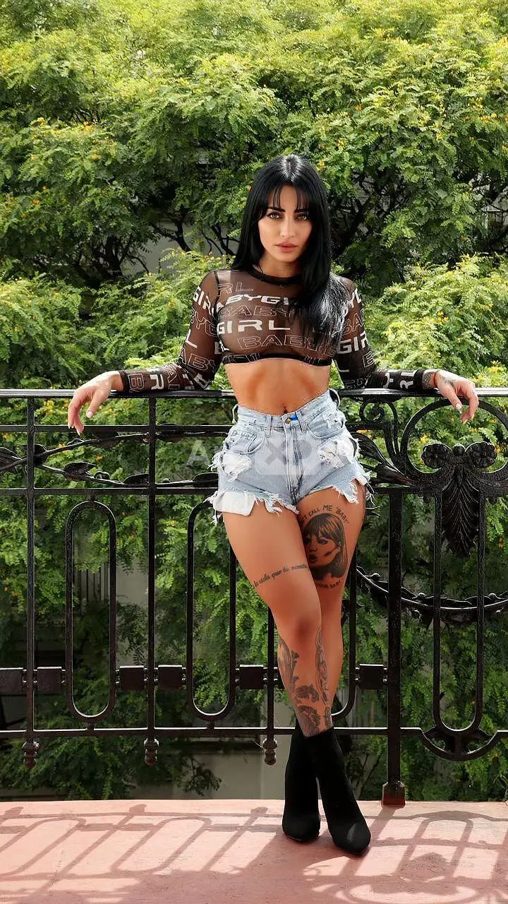 Julie