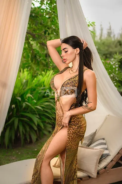 Paloma Vip