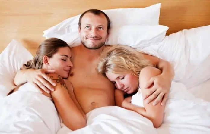 Consejos para que puedas tener un fenomenal sexo de tres