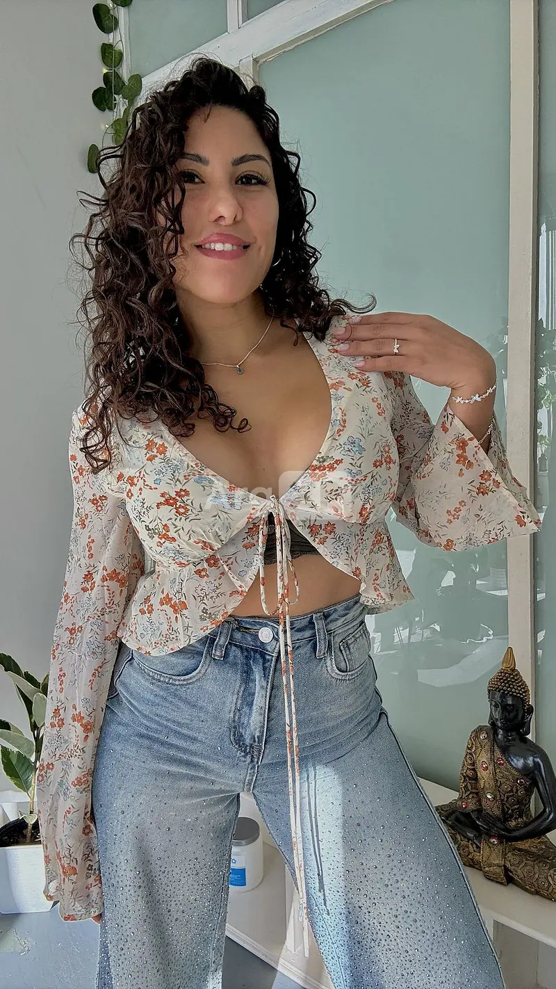 Miss Curly
