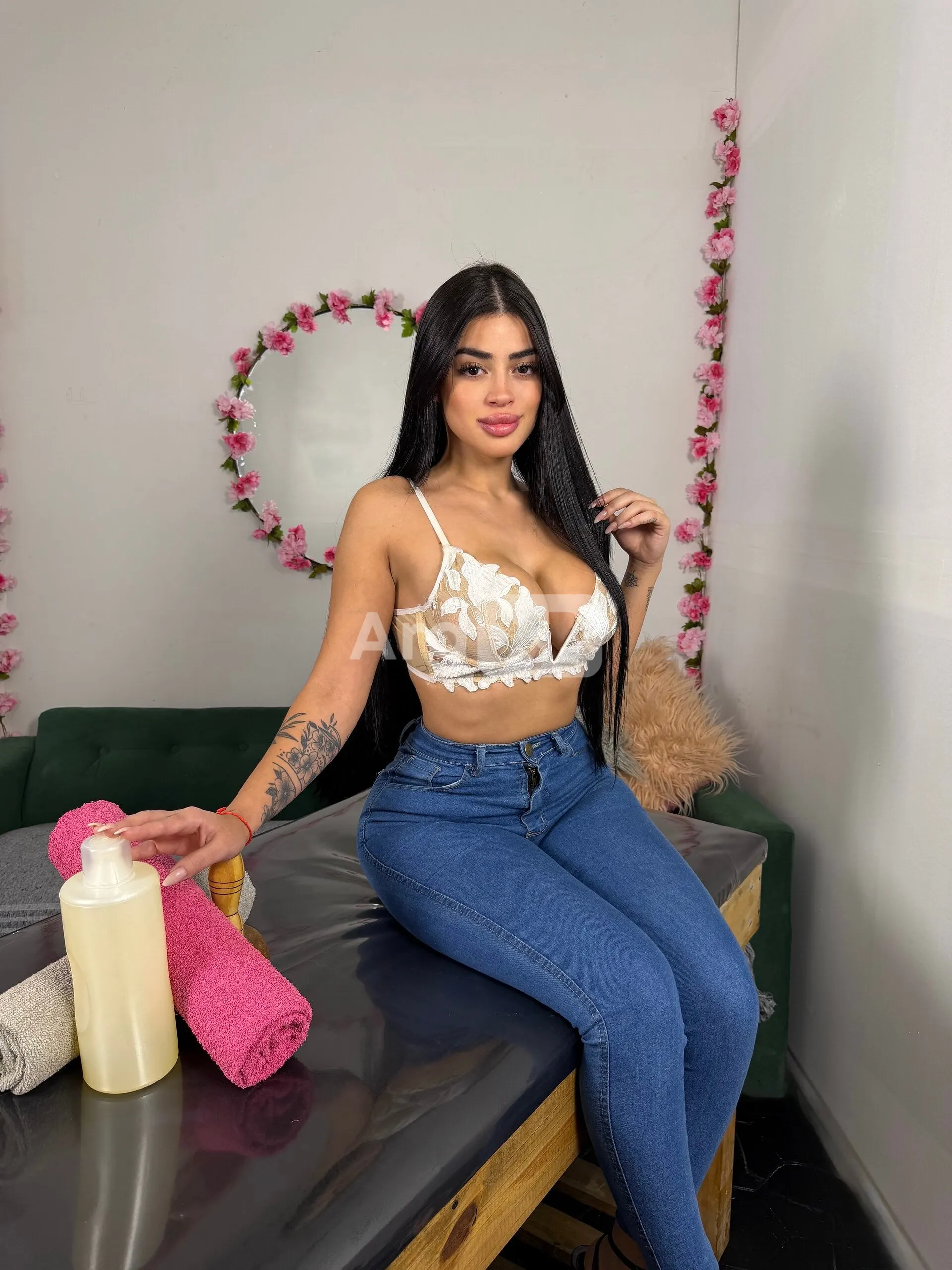 Nicolee